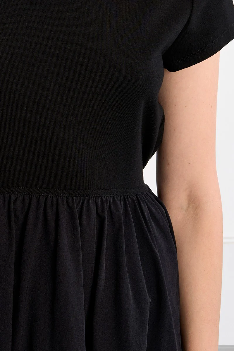 Robe courte élégante – MOLLY BRACKEN Robe courte élégante – MOLLY BRACKEN