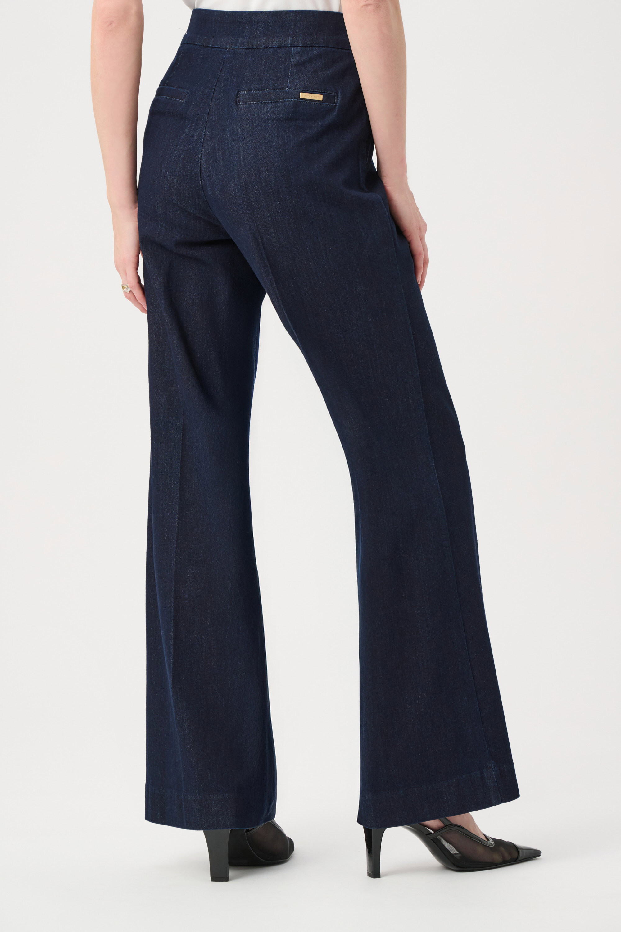 Jeans Chloe – JOSEPH RIBKOFF Jeans Chloe – JOSEPH RIBKOFF