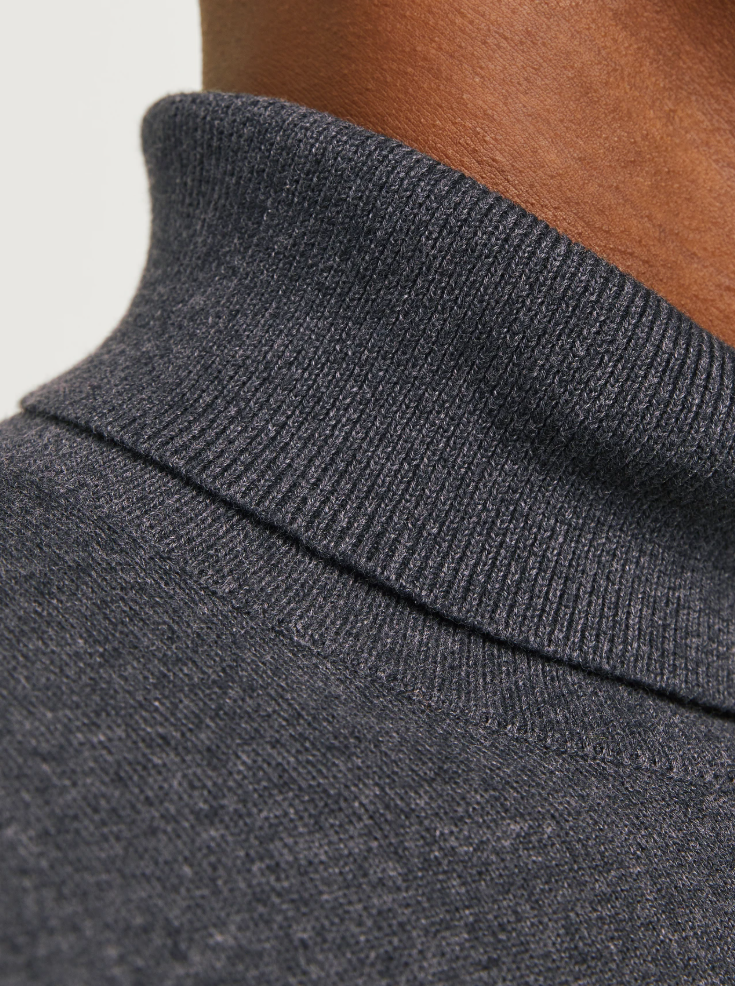 Chandail col roulé basique – JACK & JONES Chandail col roulé basique – JACK & JONES