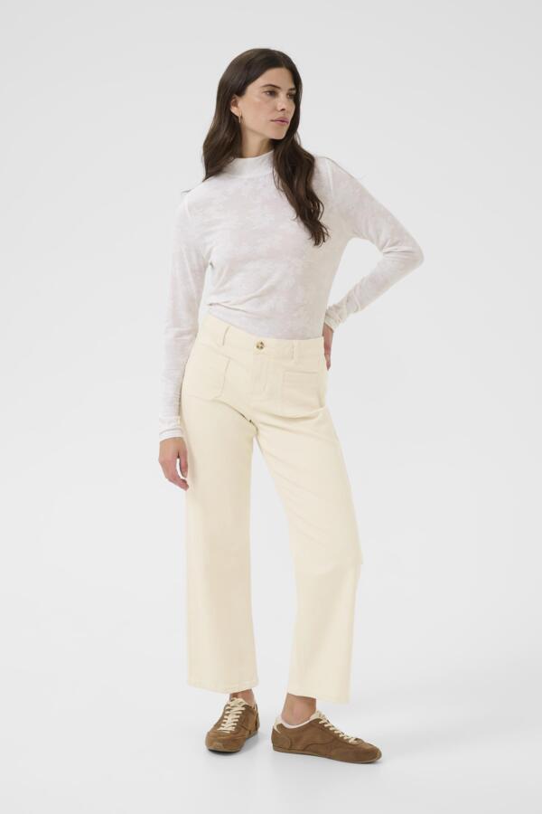 Jean Natalia en tissu sergé – CREAM Jean Natalia en tissu sergé – CREAM