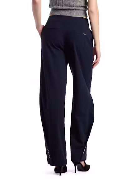 Pantalon plissé Larissa – GUESS Pantalon plissé Larissa – GUESS