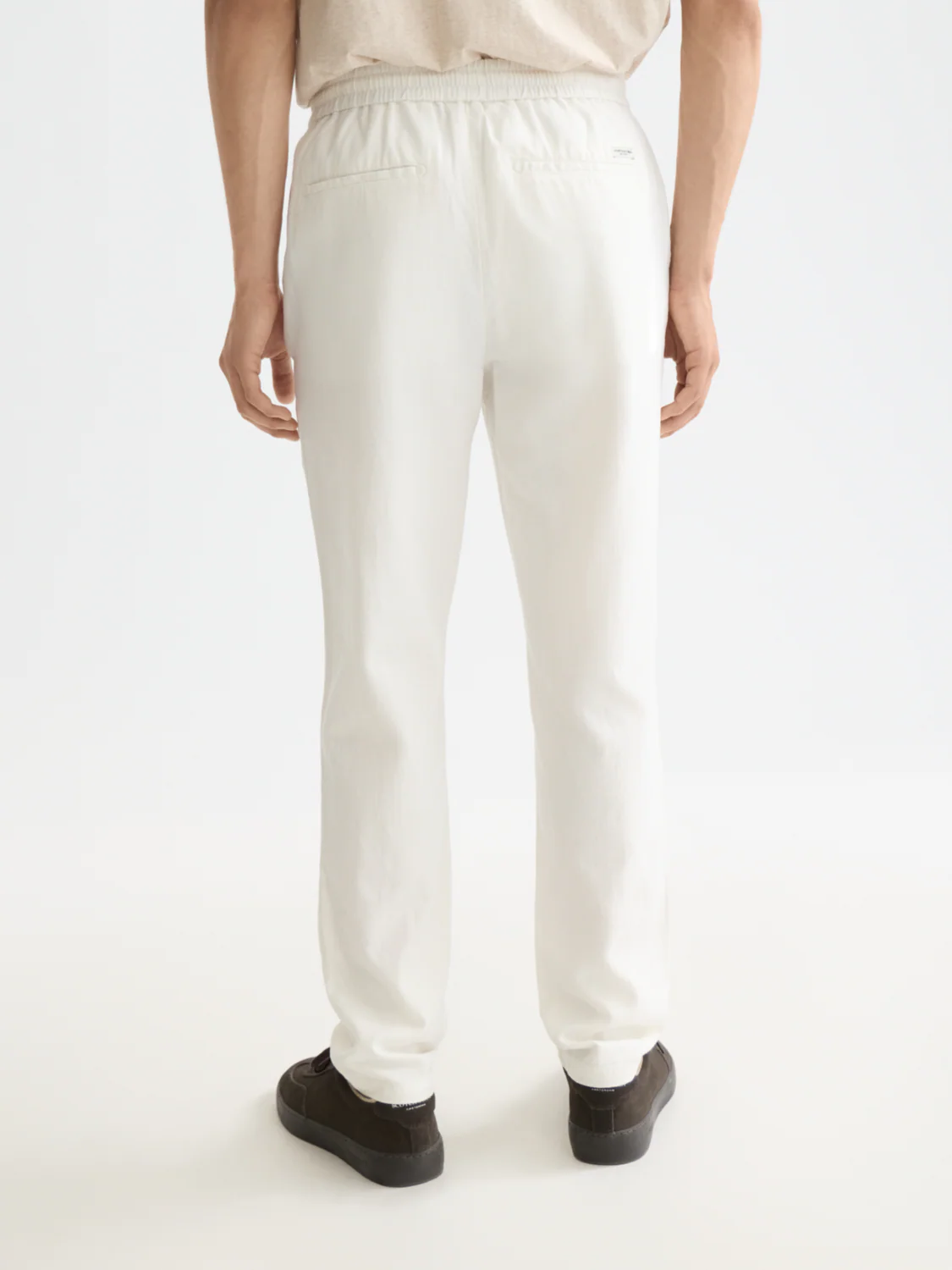 Jogger Warren en twill coton-lin – SCOTCH & SODA Jogger Warren en twill coton-lin – SCOTCH & SODA