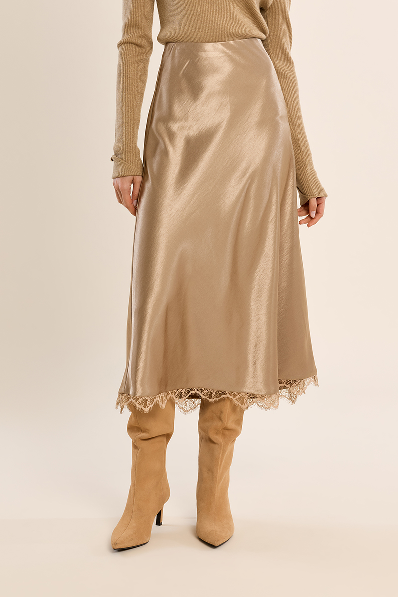 Jupe longue satinée – MOLLY BRACKEN - T2285EN - Molly Bracken Jupe longue satinée – MOLLY BRACKEN - T2285EN - Molly Bracken