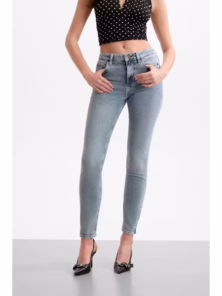 Jean Marilyn Anniversaire – GUESS - W6YAJSD2310 - Guess Jean Marilyn Anniversaire – GUESS - W6YAJSD2310 - Guess