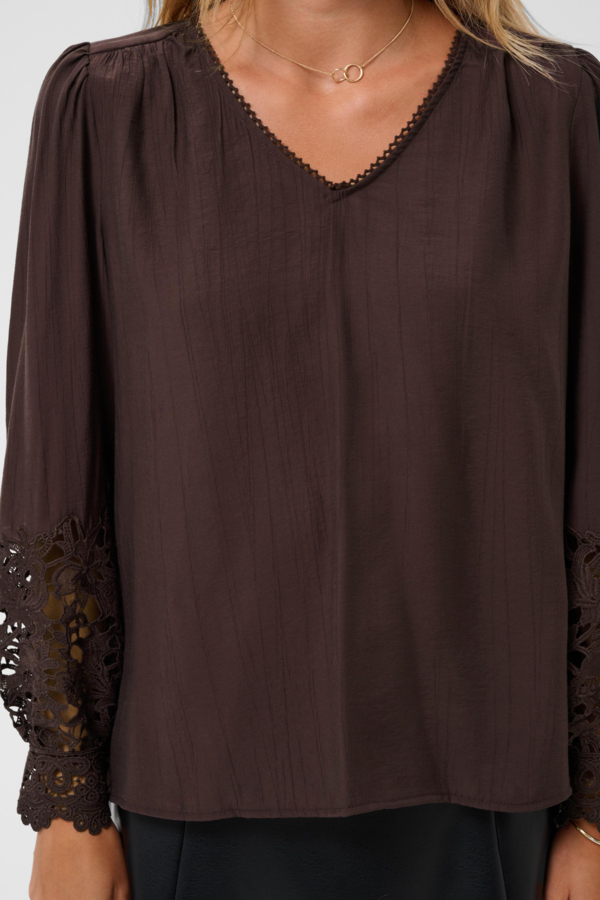 Blouse Tina – CREAM Blouse Tina – CREAM