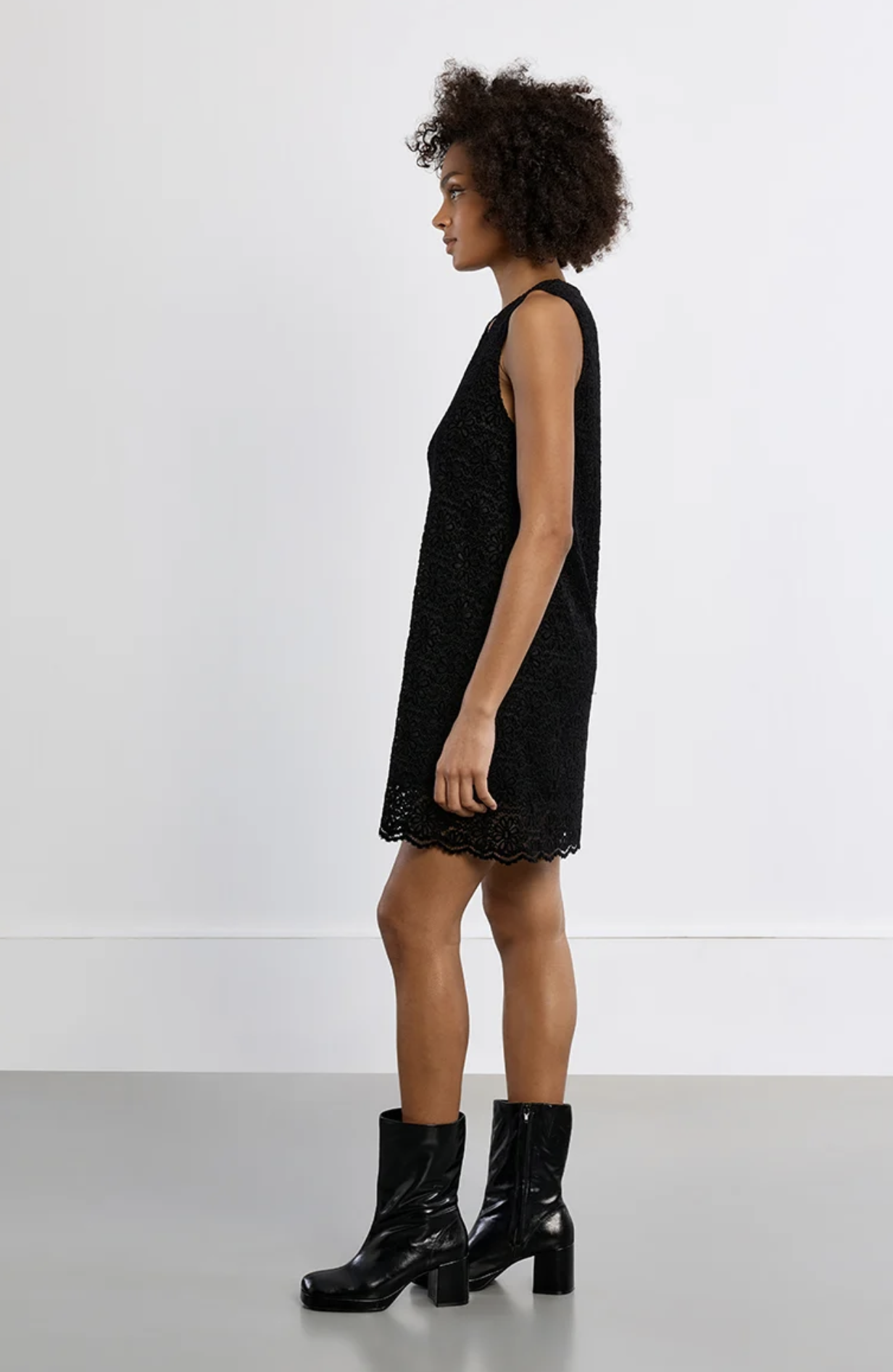 Robe brodée - MOLLY BRACKEN Robe brodée - MOLLY BRACKEN