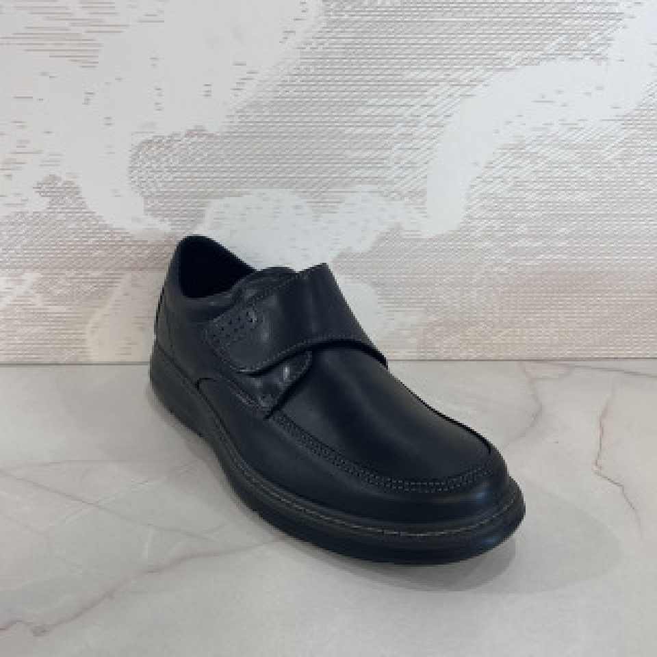 Chaussures à velcro - IMAC Chaussures à velcro - IMAC