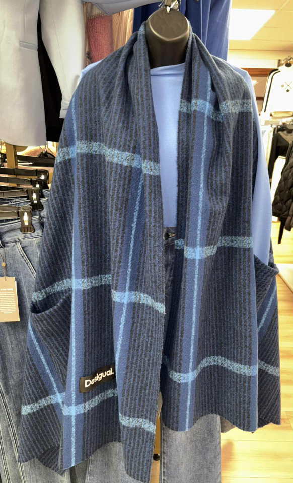 Écharpe Bleu Volant - DESIGUAL Écharpe Bleu Volant - DESIGUAL