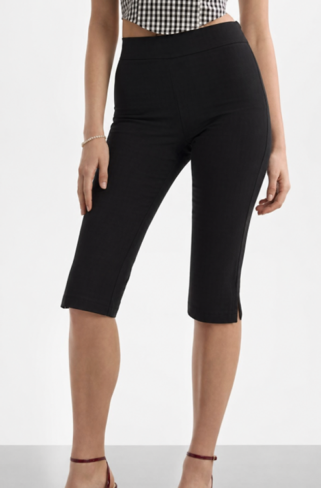Capri Marilyn couleur unie – GUESS - W6YB36W4591 - Guess Capri Marilyn couleur unie – GUESS - W6YB36W4591 - Guess