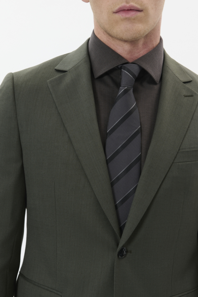 Veston George - MATINIQUE Veston George - MATINIQUE