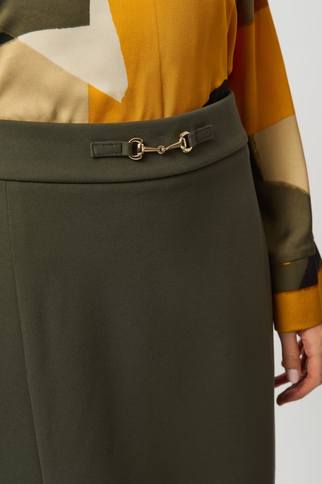 Jupe crayon intemporelle – JOSEPH RIBKOFF Jupe crayon intemporelle – JOSEPH RIBKOFF