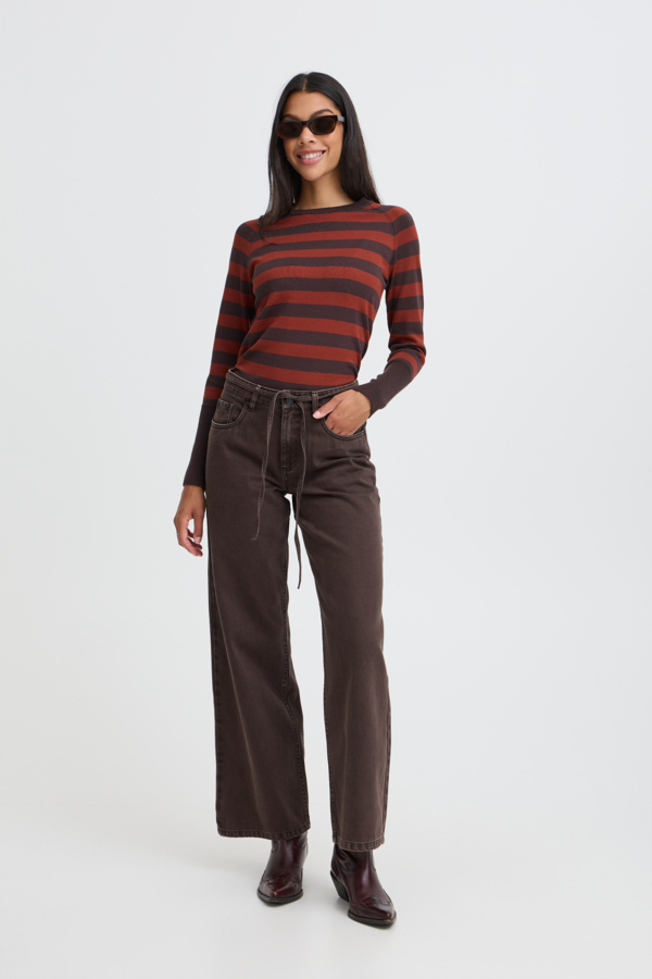 Jeans ceinturé Kamari – B.YOUNG