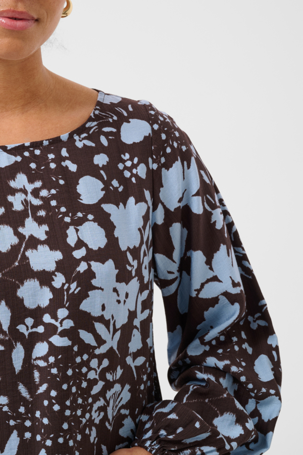 Chandail Nadira – KAFFE