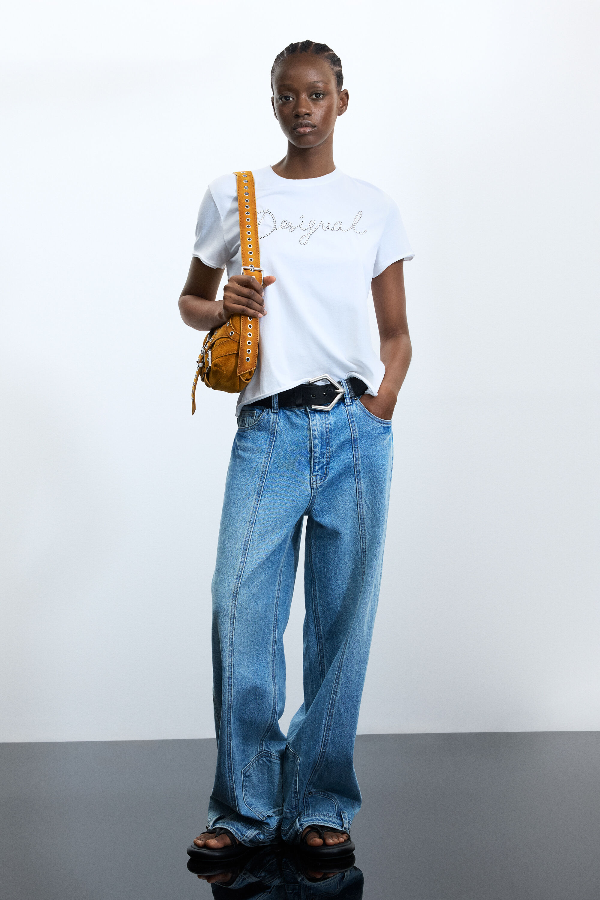 T-shirt classique – DESIGUAL