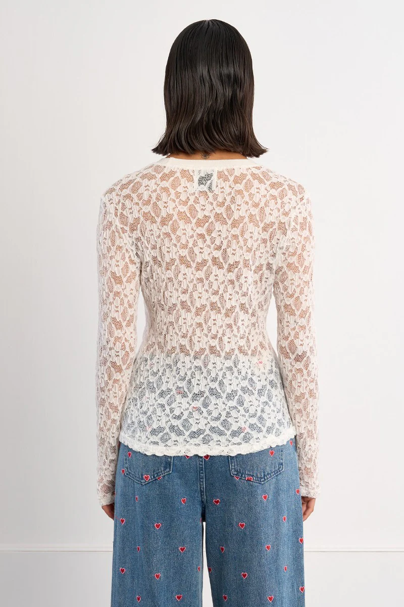 Haut en dentelle – MOLLY BRACKEN