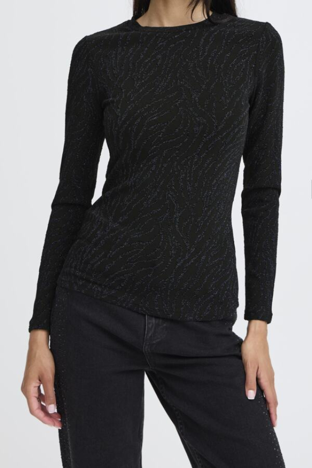 Chandail Utta – B.YOUNG