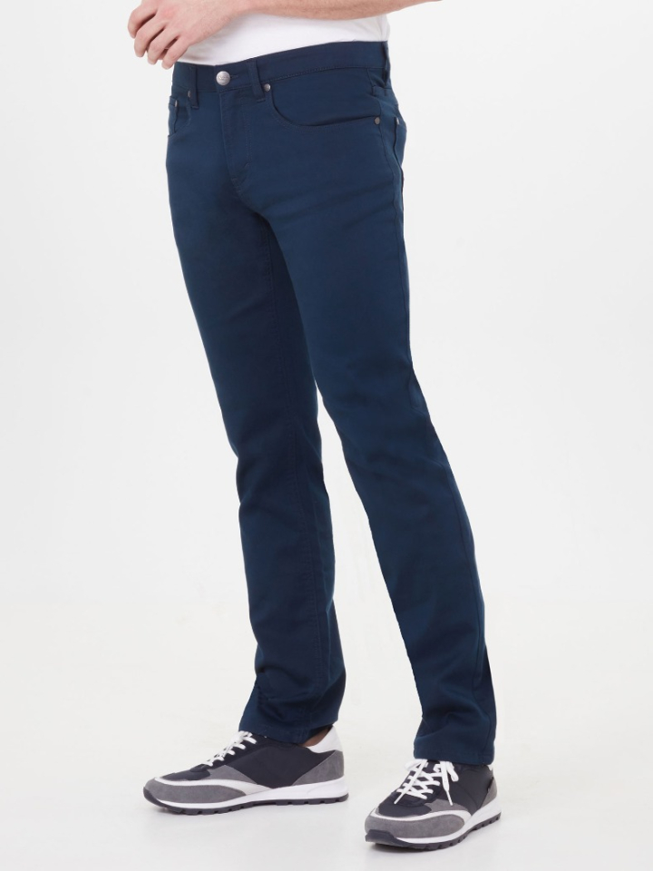 Jeans Mad - BLACKBULL 