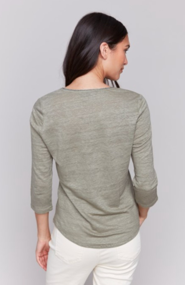 Chandail à manches 3/4 et encolure en V - CHARLIE B 