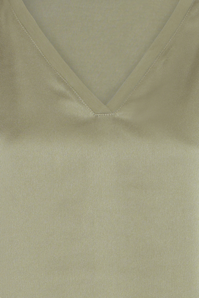 Haut Selita – B.YOUNG