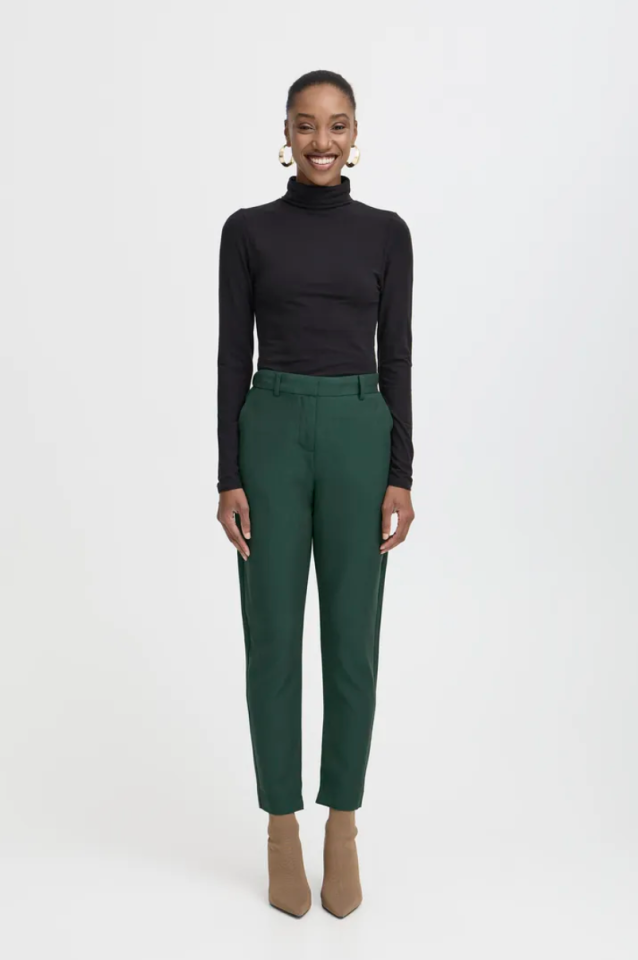 Pantalon écourté Danta – B.YOUNG