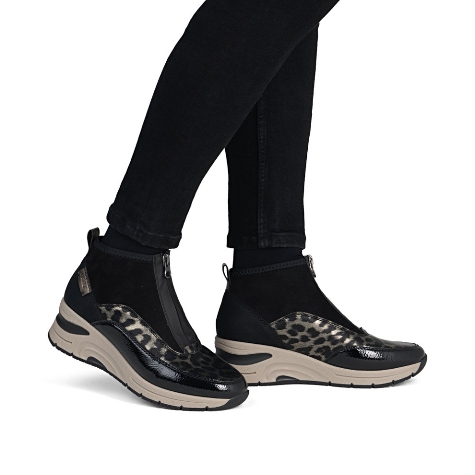 Bottilon Kitty - RIEKER