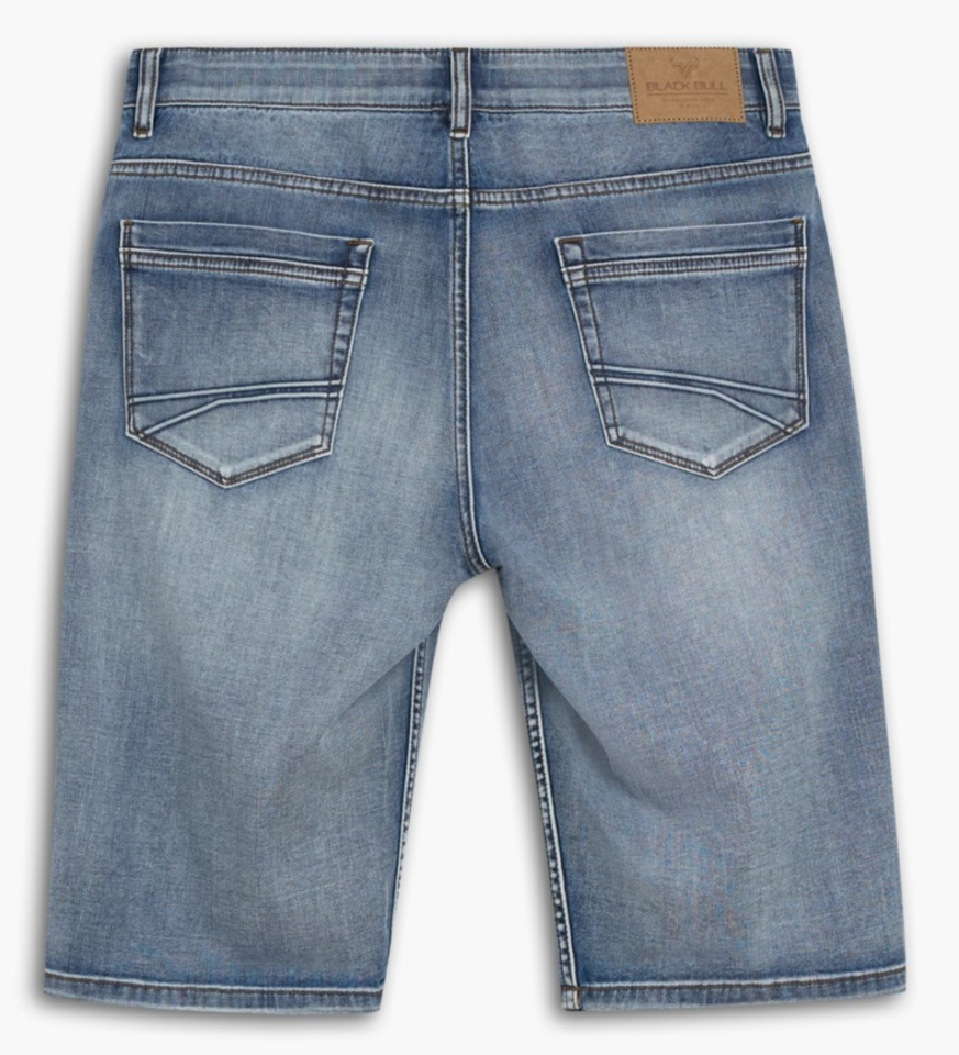 Bermuda Luke- BLACKBULL 