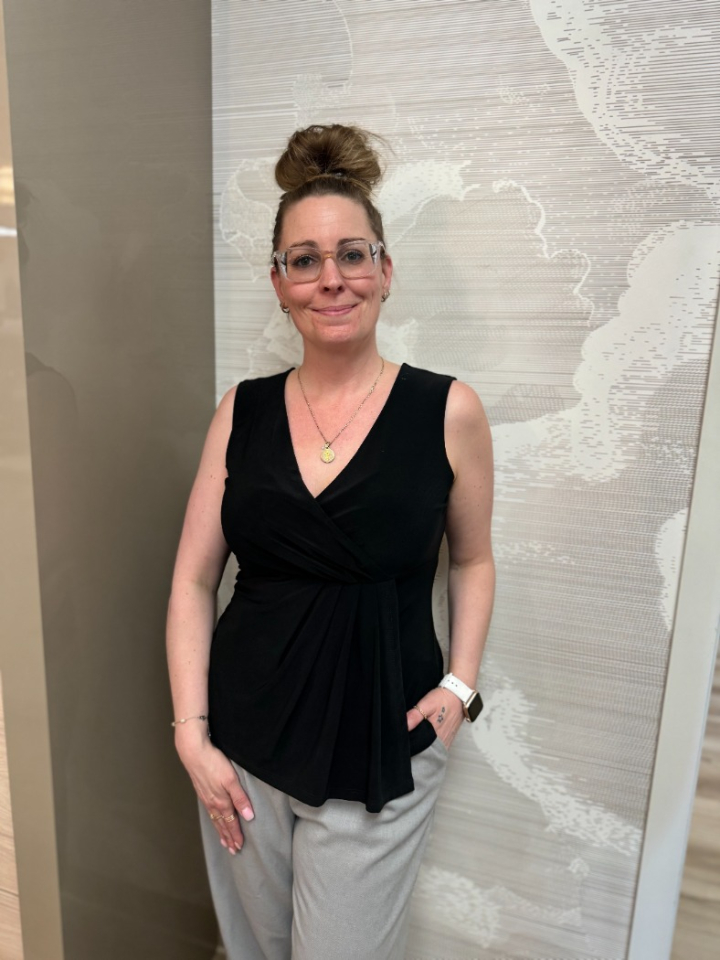 Camisole avec détail noué - FRANK LYMAN - 241016 - Frank Lyman