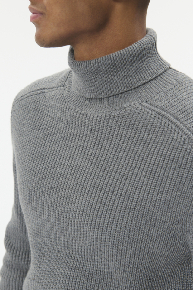 Chandail à col roulé Heritage – MATINIQUE