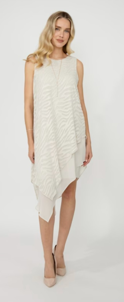 Robe avec volant asymétrique - FRANK LYMAN - 258183 - Frank Lyman