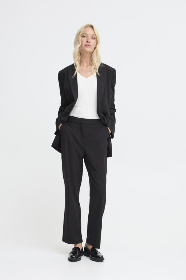 Pantalon droit Danta – B.YOUNG