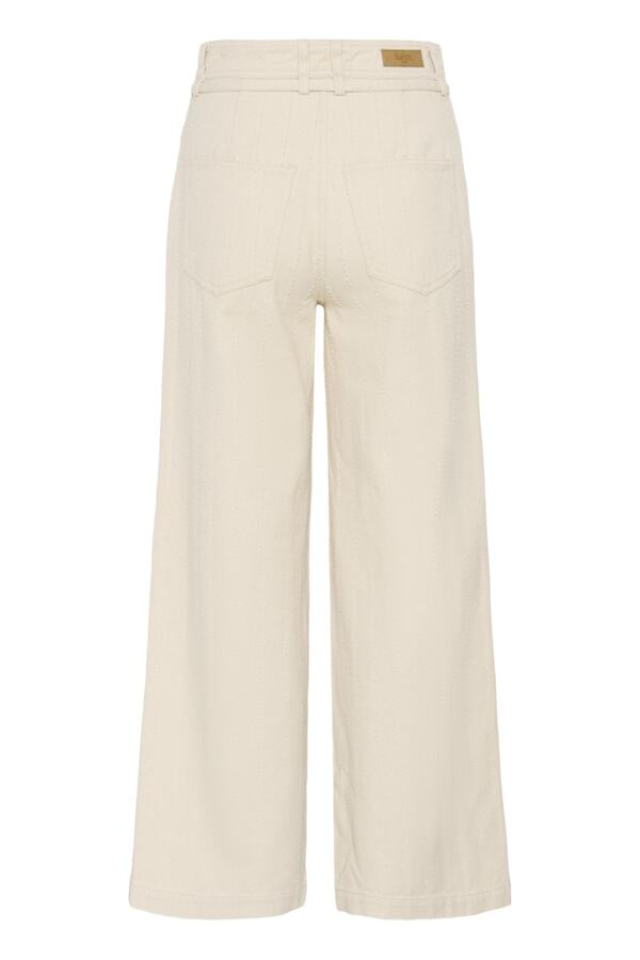 Jean Ryder style décontracté – SAINT-TROPEZ