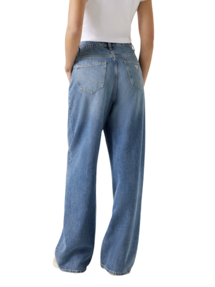 Jean couple ample Gina - GUESS
