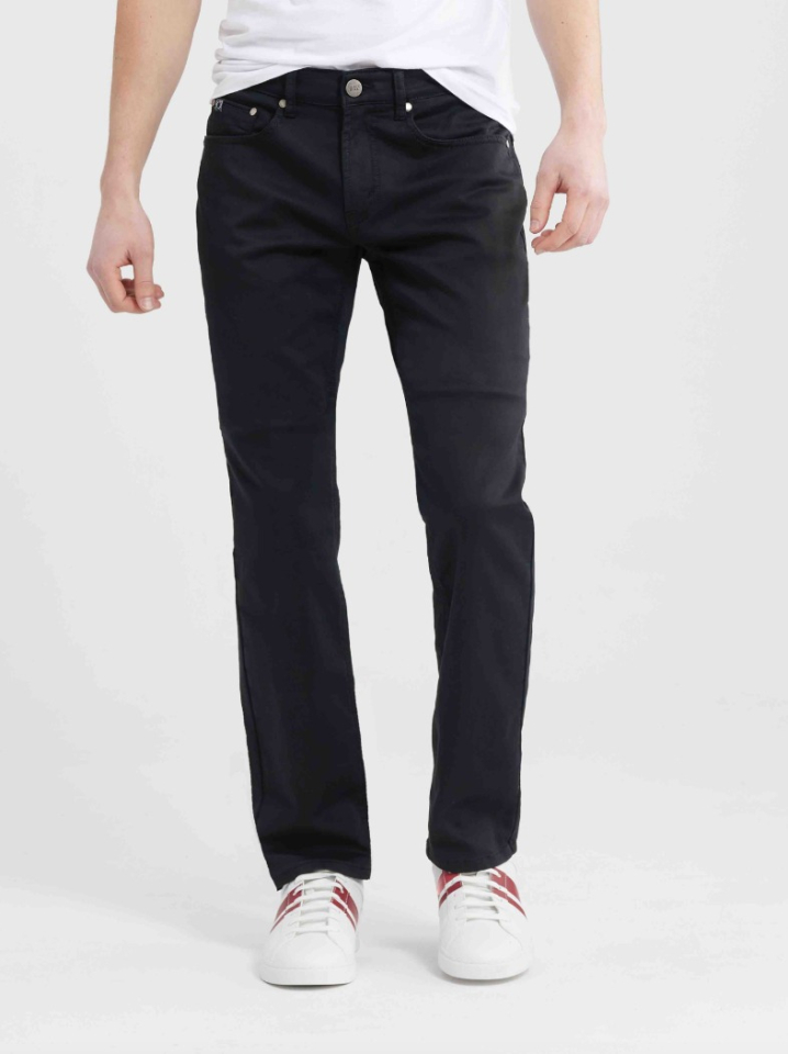 Jeans Mad - BLACKBULL 